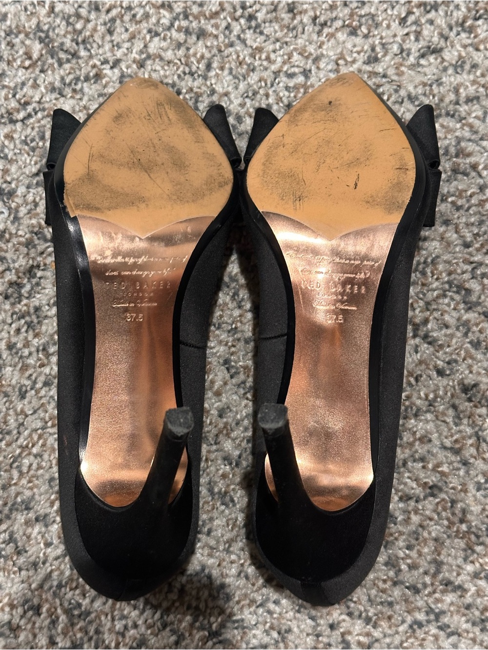 Ted Baker London Black Satin Bow Pumps Heels Rose Gold Pointed Toe 37.5 - Picture 8 of 8